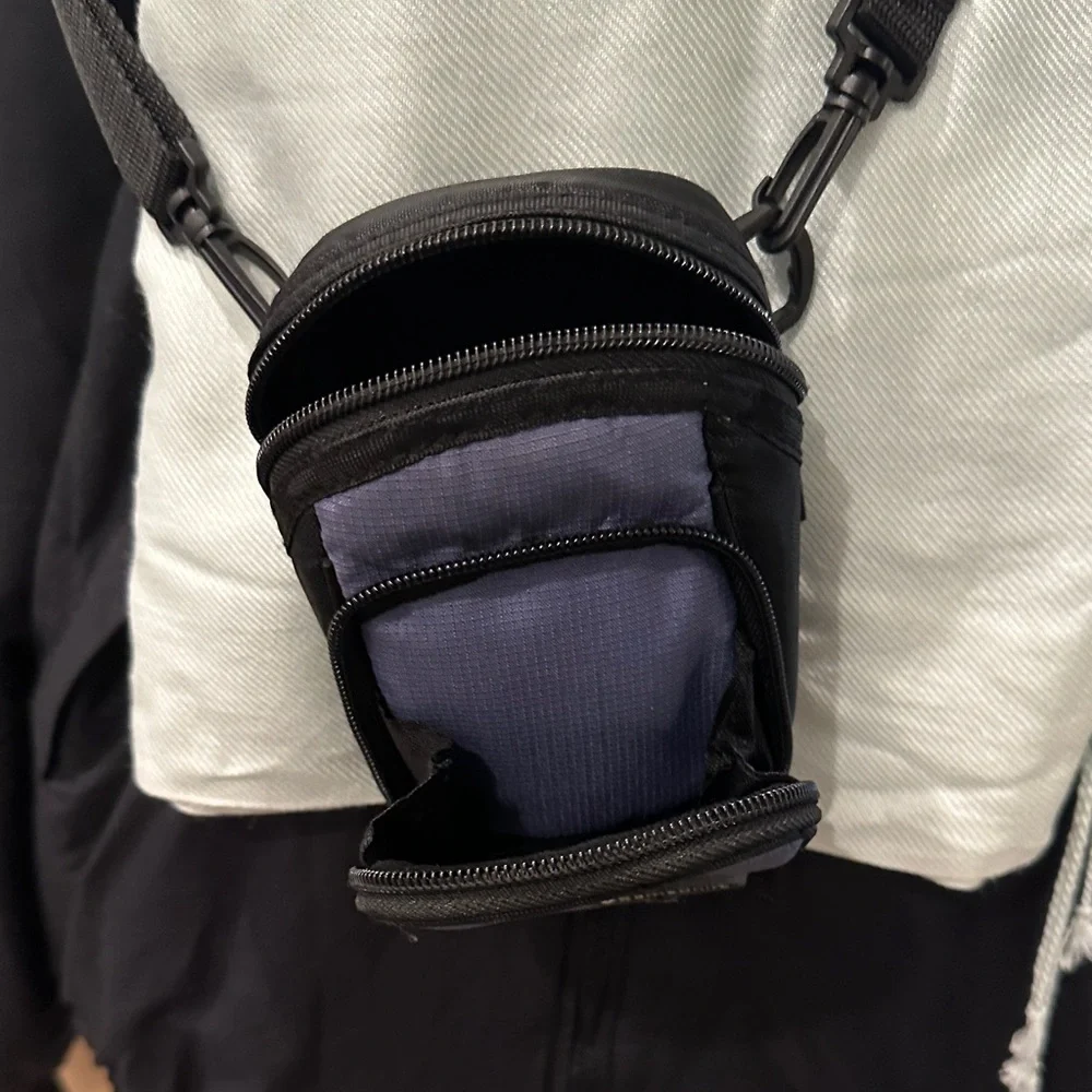 Samsonite Camera Bag with Belt Loop & Shoulder Strap
